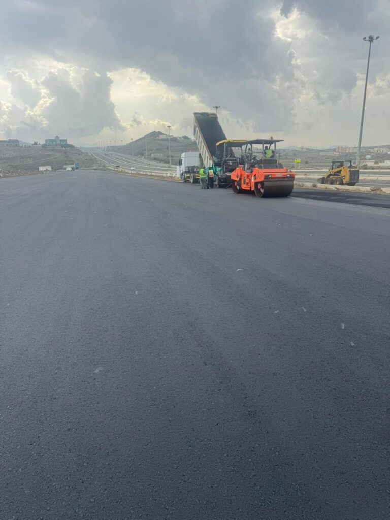 مقاول اسفلت القرى